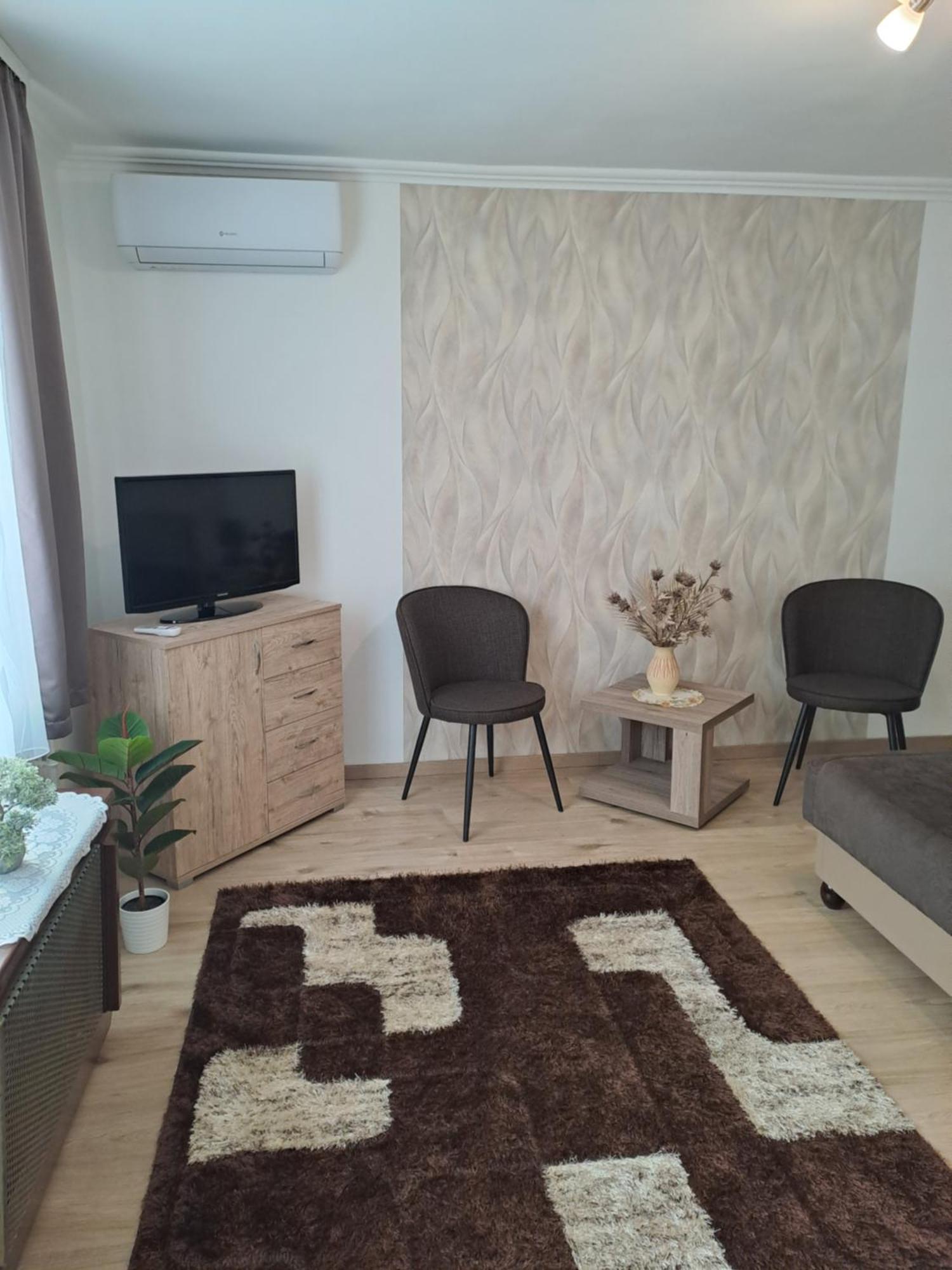 Katarina Apartman Гайдусобосло Екстер'єр фото